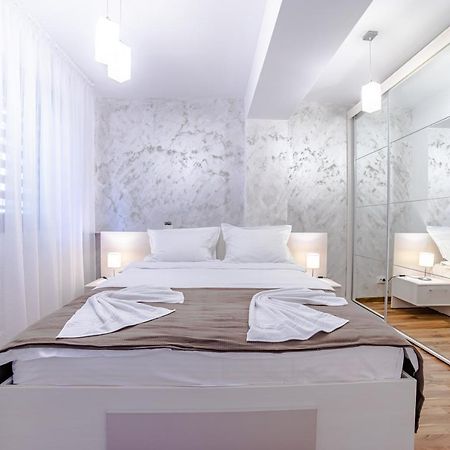 Mikras Luxury Apartment Синая Экстерьер фото