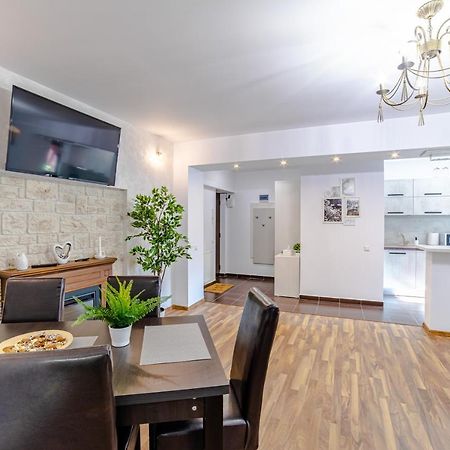 Mikras Luxury Apartment Синая Экстерьер фото
