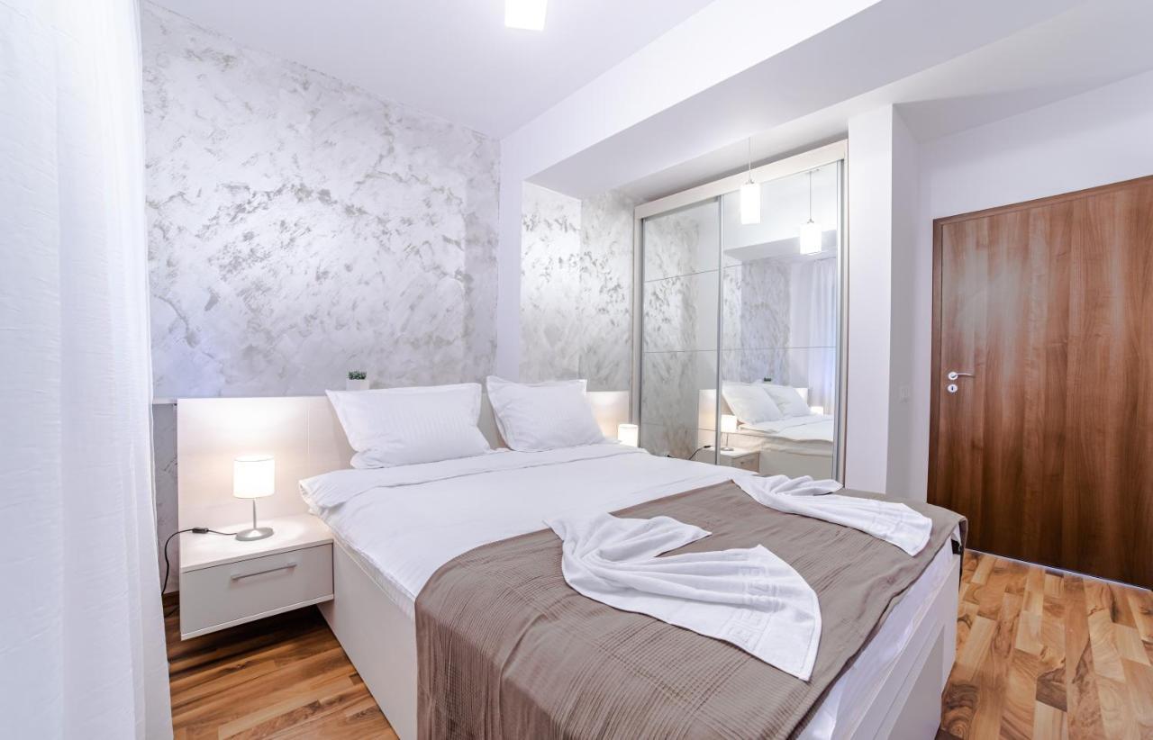 Mikras Luxury Apartment Синая Экстерьер фото