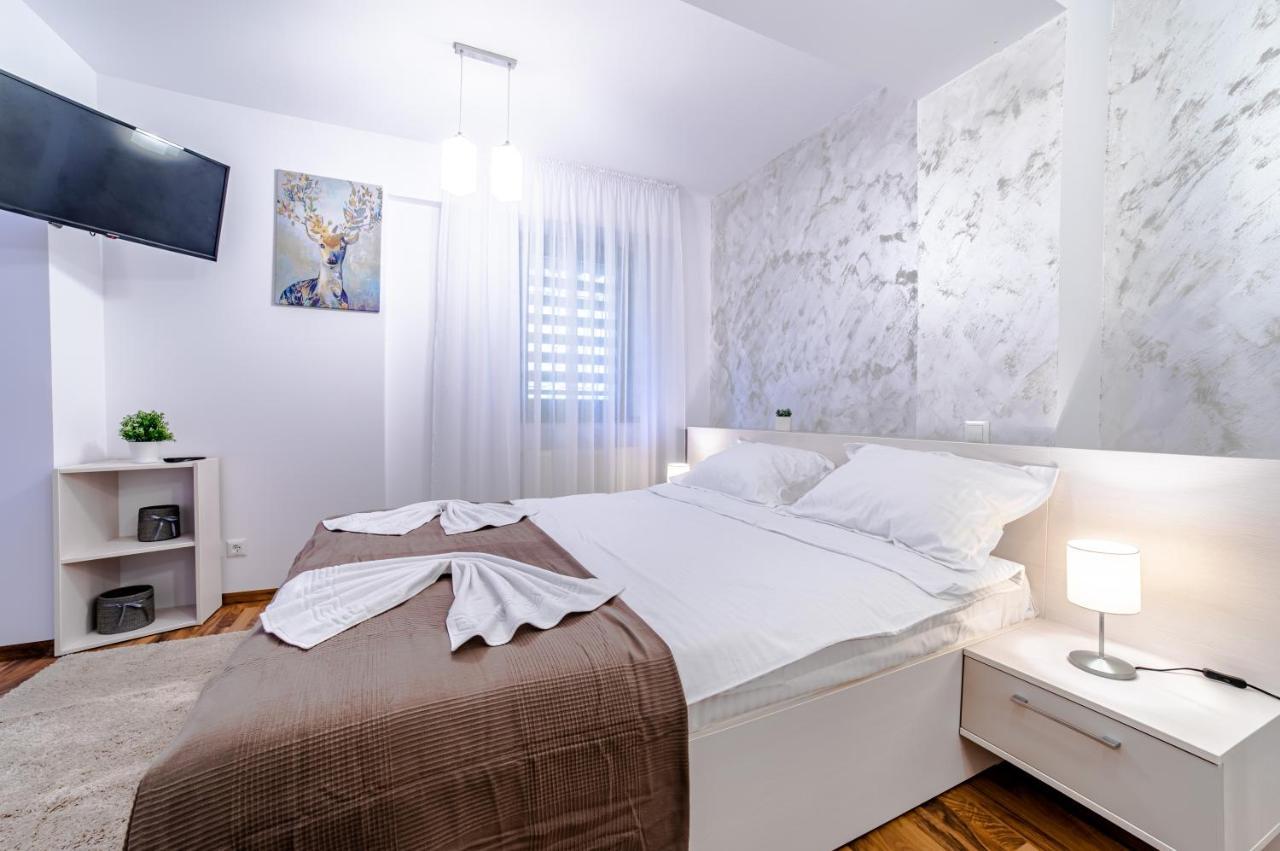Mikras Luxury Apartment Синая Экстерьер фото