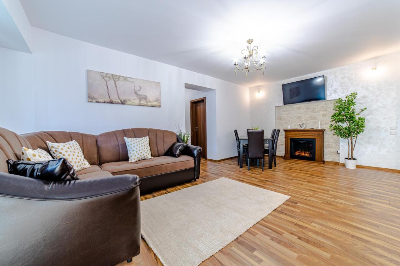 Mikras Luxury Apartment Синая Экстерьер фото